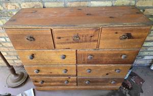 lot 71 image: Practical Dresser With Great Storage, Some Wear
