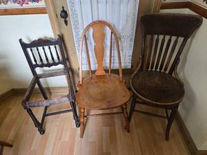 lot 145 image: Wooden Chair Collection