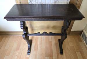 lot 191 image: Charming Occasional Telephone Table