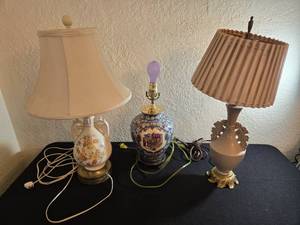 lot 197 image: Lamp Collection for Any Room in Your House