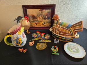 lot 198 image: Fun Chicken Collection