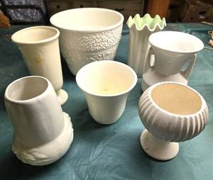 lot 205 image: White Pottery & Flower Pot Collection