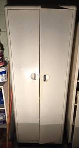 lot 216 image: White Storage Vintage Cabinet