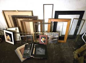 lot 227 image: Picture Frames & Framing Mats