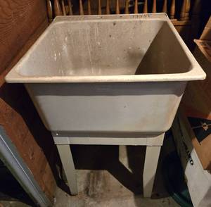 lot 232 image: Wash Tub