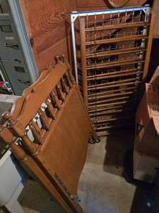lot 233 image: Vintage Wooden Baby Crib