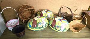 lot 85 image: Easter Baskets & Vintage Paper Mache Eggs