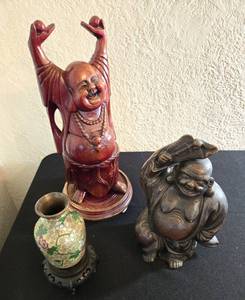 lot 66 image: Buddha Figurines