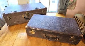 lot 58 image: Vintage Luggage Set