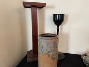 lot 289 image: Wooden Figurine Stand, Metal Plant Stand & Painted Crock
