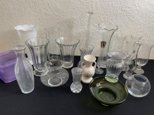 lot 295 image: Vases Galore
