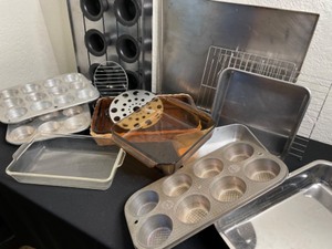 lot 349 image: Baking Stater Kit