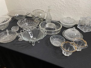 lot 344 image: Pretty Pressed Glass Collection