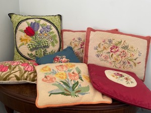 lot 327 image: Handmade Needlepoint Pillow Collection