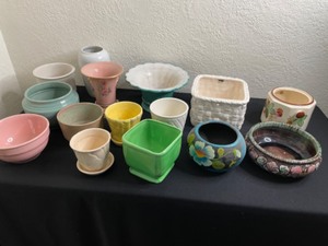 lot 330 image: Huge Pottery Planter Collection