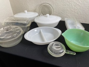 lot 339 image: Ovenware--Non Pyrex