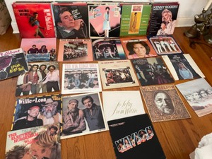 lot 324A image: Classic Country RecordsVinyl