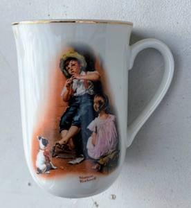 lot 11 image: Set of four antique coffee mugs