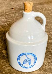 lot 16 image: Red Wing Stoneware Collectors Jug