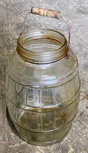 lot 26 image: 3 glass jugs