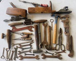 lot 69 image: Collection of Various Antique Tools