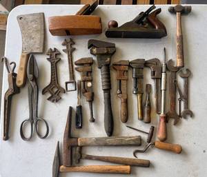 lot 70 image: Collection of Various Antique Tools