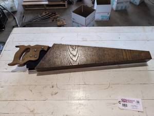 lot 73 image: 2pc Vintage Hand Saw Set