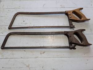 lot 74 image: Antique Bone Saws