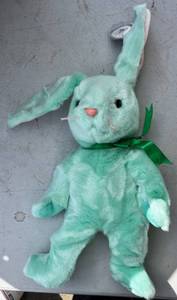 lot 101 image: Beanie Buddies