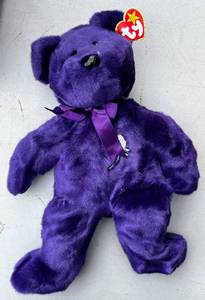lot 118 image: Beanie Buddies