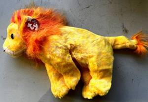 lot 124 image: Beanie Buddies