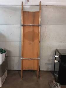 lot 96 image: Vintage Gold Medal stretcher