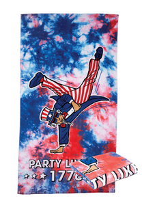 lot 349 image: LOT of 12 Spirit of America Cotton Blend 1776 Party Patriotic Print Quick Dry Beach Towel, 34 x 64