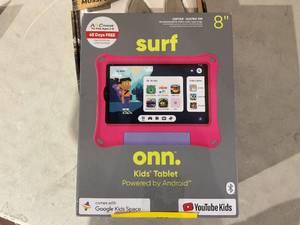 lot 318 image: Surf Onn. 8 Kids Tablet, 32GB, (2024 Model)