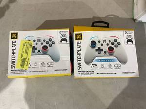 lot 357 image: LOT of 2 MGC Switchplate Wireless Controller for Nintendo Switch with Black and White Exchangeable Magnetic Faceplates