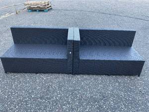 lot 379 image: 2 Piece Rattan Patio Set