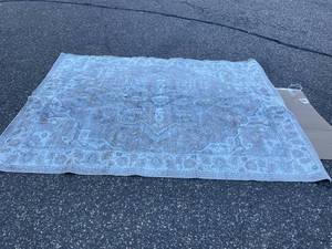 lot 380 image: Nourison Astra Machine Washable Traditional Beige 710 x 12 Area Rug