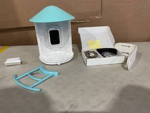 lot 392 image: Birdfy Smart Bird Feeder with Camera for Bird Feeding and Watching