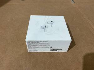 lot 27 image: AirPods Pro (2nd Generation)