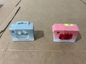 lot 43 image: LOT OF 2 Beats Solo Buds True Wireless Earbuds