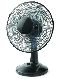 lot 141 image: Mainstays 12 3-Speed Oscillating Table Fan