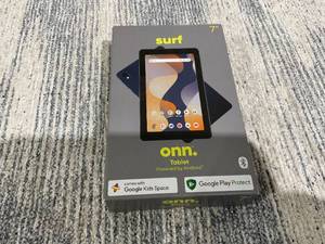 lot 68 image: Surf Onn. 7 Tablet, 32GB, (2024 Model)