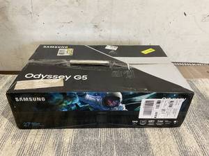 lot 110 image: SAMSUNG 27 Odyssey G55C QHD 165Hz 1ms(MPRT) Curved Gaming Monitor
