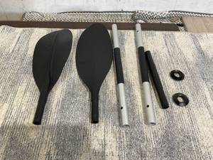 lot 182 image: Intex 69629E 86 Kayak Paddle