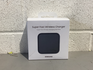 lot 593 image: Samsung 15W Wireless Charger, Portable Charger w USB Type C Included