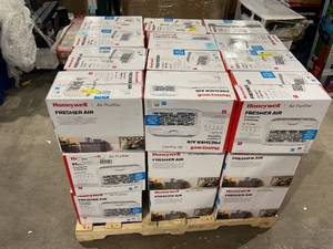 lot 191 image: Pallet of 36 Honeywell Air Purifier, HHT270, 100 sq ft, U Carbon Filter