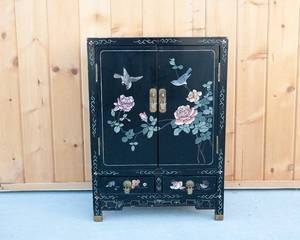 lot 78 image: Vintage Black Lacquer Cabinet