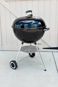 lot 23 image: Weber Grill