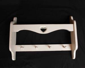 lot 49 image: White Wooden Shelf