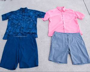 lot 214 image: Mens Clothing